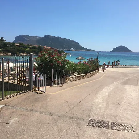 Baia Caddinas Casa Con Vista Mare